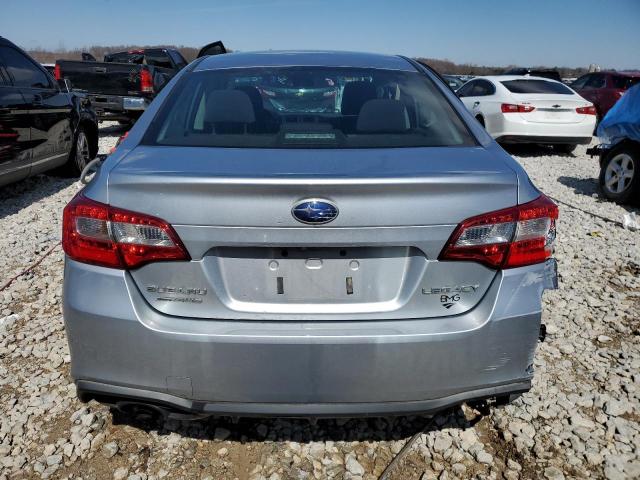 Photo 5 VIN: 4S3BNAA64J3046613 - SUBARU LEGACY 