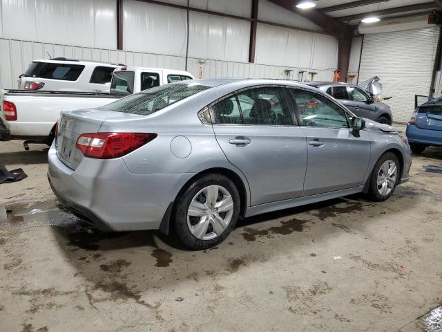 Photo 2 VIN: 4S3BNAA67J3022564 - SUBARU LEGACY 2.5 