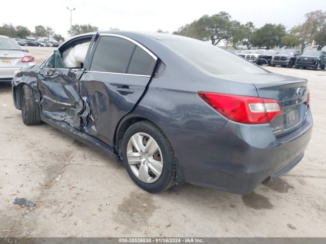 Photo 2 VIN: 4S3BNAA6XG3024933 - SUBARU LEGACY 