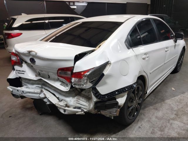 Photo 3 VIN: 4S3BNAA6XG3048584 - SUBARU LEGACY 