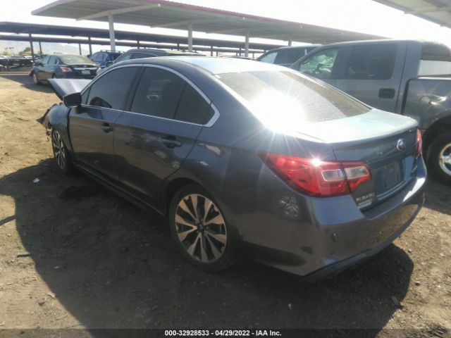 Photo 2 VIN: 4S3BNAA6XJ3028116 - SUBARU LEGACY 