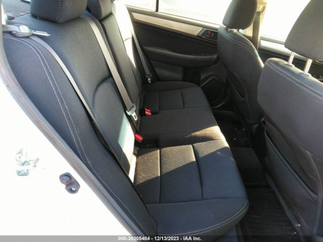 Photo 7 VIN: 4S3BNAB60K3035317 - SUBARU LEGACY 