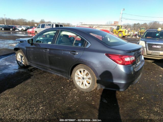 Photo 2 VIN: 4S3BNAB61H3055875 - SUBARU LEGACY 