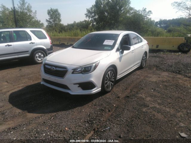 Photo 1 VIN: 4S3BNAB61J3003927 - SUBARU LEGACY 