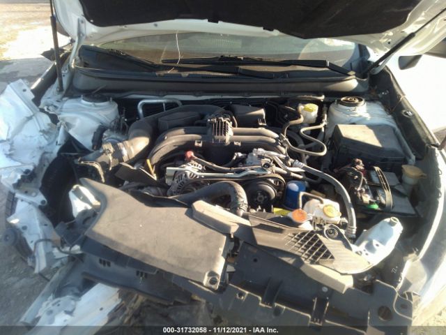 Photo 9 VIN: 4S3BNAB61J3040475 - SUBARU LEGACY 