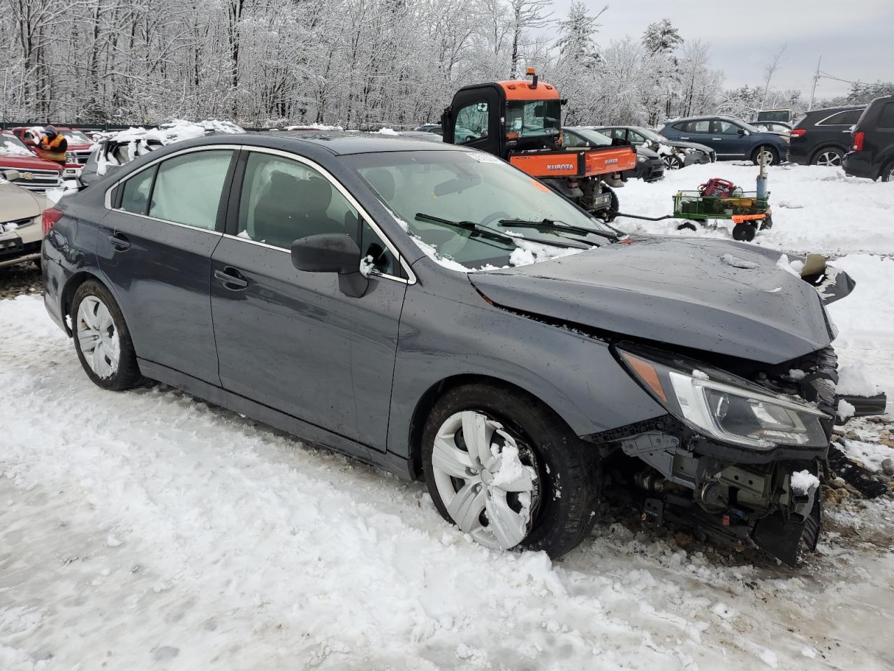 Photo 3 VIN: 4S3BNAB61K3022320 - SUBARU LEGACY 