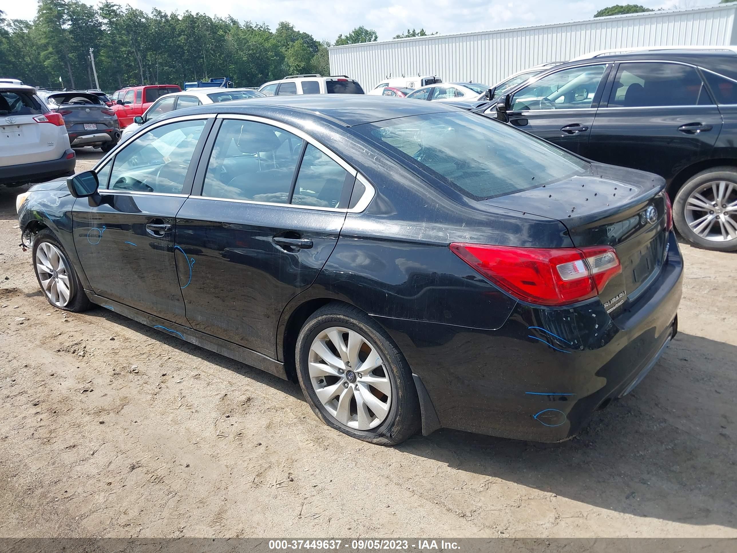 Photo 2 VIN: 4S3BNAB63H3031173 - SUBARU LEGACY 