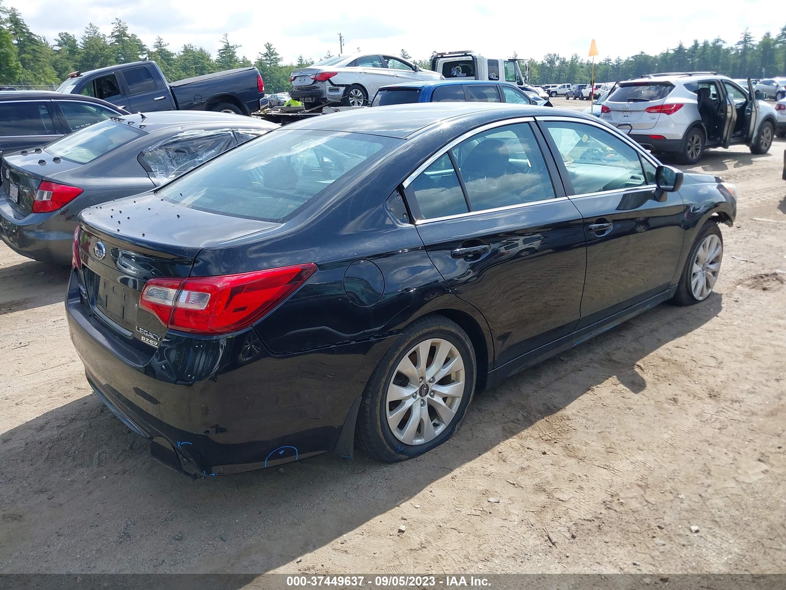 Photo 3 VIN: 4S3BNAB63H3031173 - SUBARU LEGACY 