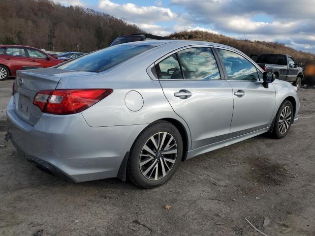 Photo 2 VIN: 4S3BNAB63J3006036 - SUBARU LEGACY 2.5 