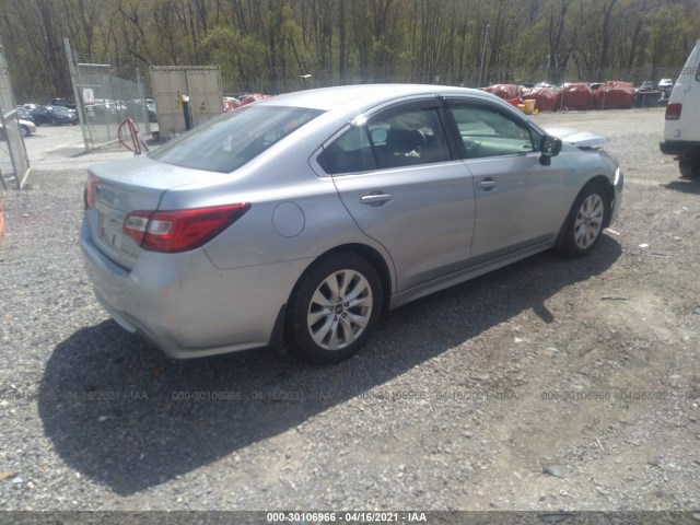 Photo 3 VIN: 4S3BNAB65H3064885 - SUBARU LEGACY 