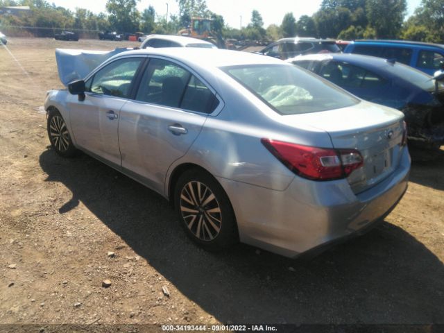 Photo 2 VIN: 4S3BNAB65J3016177 - SUBARU LEGACY 