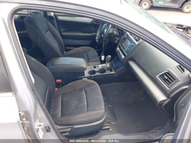 Photo 4 VIN: 4S3BNAB67H3014957 - SUBARU LEGACY 