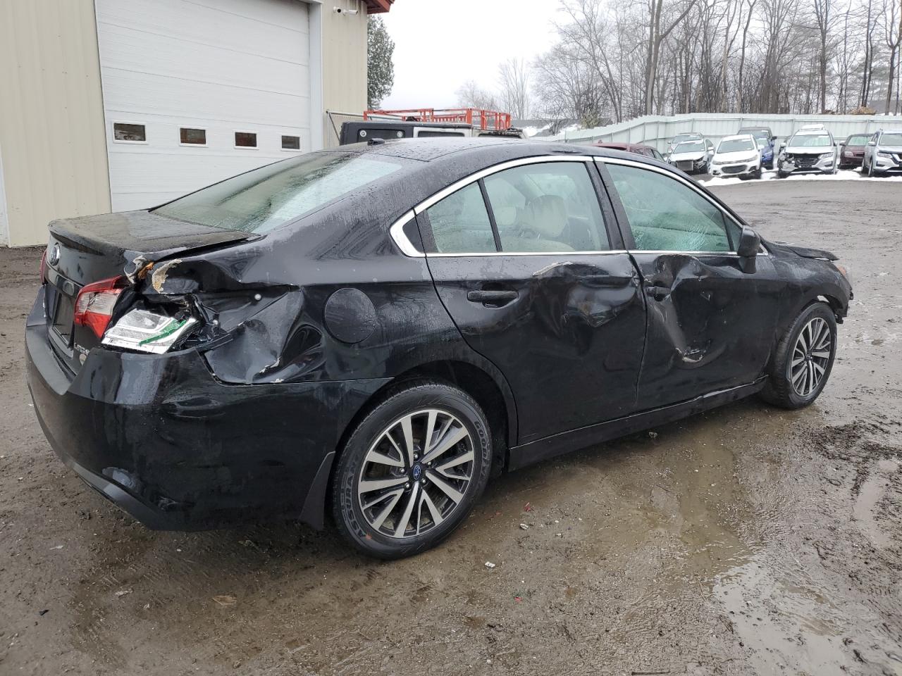 Photo 2 VIN: 4S3BNAB67K3003433 - SUBARU LEGACY 