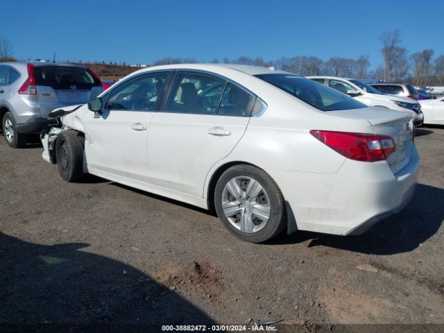 Photo 2 VIN: 4S3BNAB67K3035587 - SUBARU LEGACY 