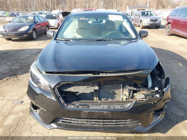 Photo 5 VIN: 4S3BNAB68J3010468 - SUBARU LEGACY 