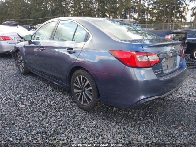 Photo 2 VIN: 4S3BNAB68J3011460 - SUBARU LEGACY 