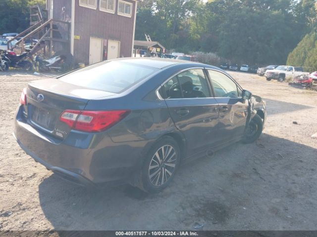 Photo 3 VIN: 4S3BNAB68J3014116 - SUBARU LEGACY 