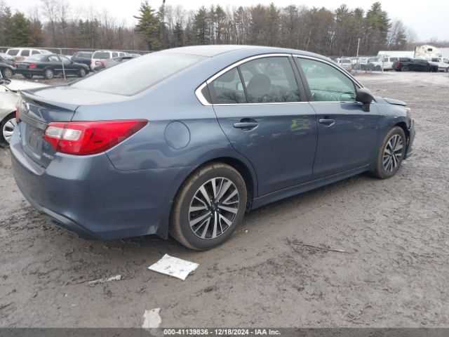 Photo 3 VIN: 4S3BNAB69J3027778 - SUBARU LEGACY 