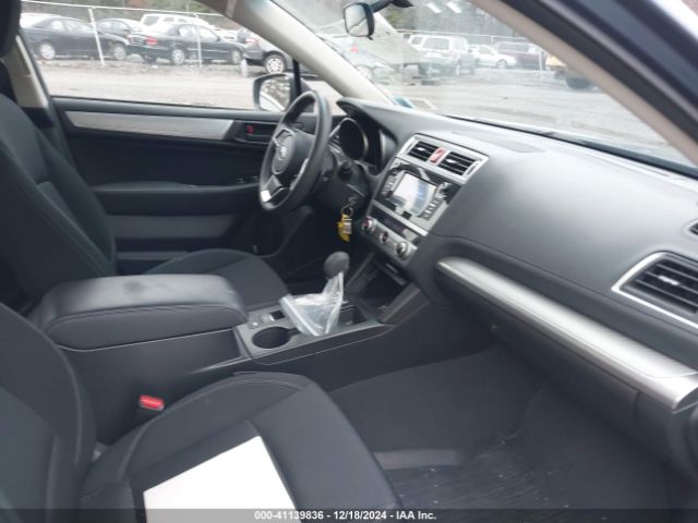 Photo 4 VIN: 4S3BNAB69J3027778 - SUBARU LEGACY 