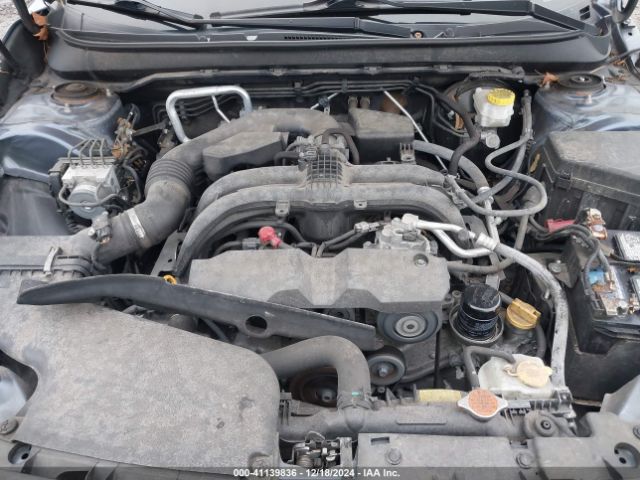 Photo 9 VIN: 4S3BNAB69J3027778 - SUBARU LEGACY 