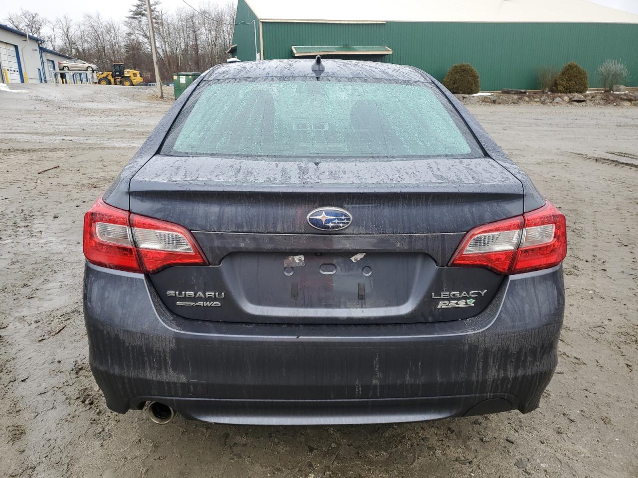 Photo 5 VIN: 4S3BNAC60H3035678 - SUBARU LEGACY 