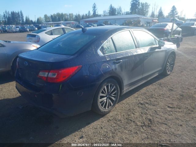 Photo 3 VIN: 4S3BNAC60J3020149 - SUBARU LEGACY 