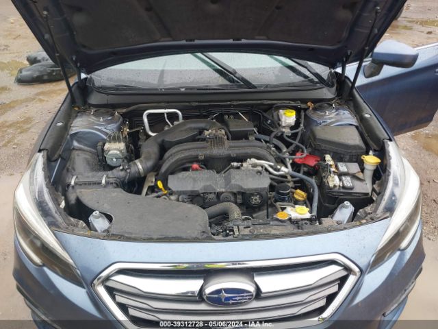 Photo 9 VIN: 4S3BNAC60J3023715 - SUBARU LEGACY 