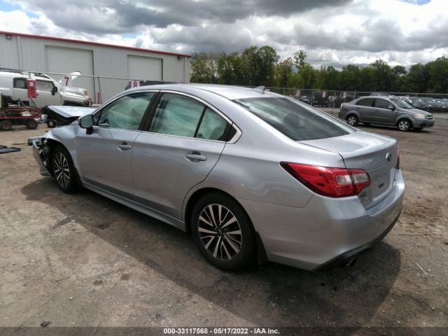 Photo 2 VIN: 4S3BNAC60J3039381 - SUBARU LEGACY 