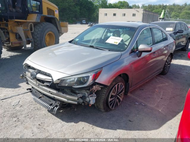 Photo 1 VIN: 4S3BNAC61J3042340 - SUBARU LEGACY 