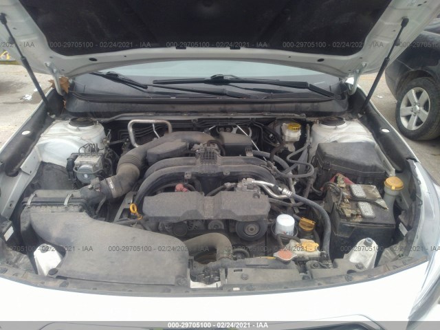 Photo 9 VIN: 4S3BNAC62J3027653 - SUBARU LEGACY 