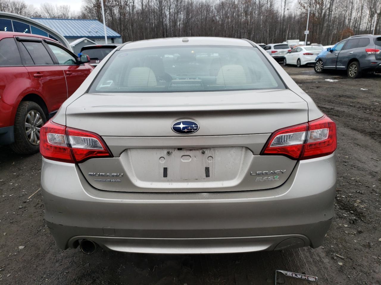 Photo 5 VIN: 4S3BNAC64F3041268 - SUBARU LEGACY 