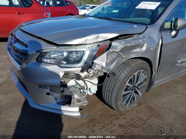 Photo 5 VIN: 4S3BNAC64J3002463 - SUBARU LEGACY 