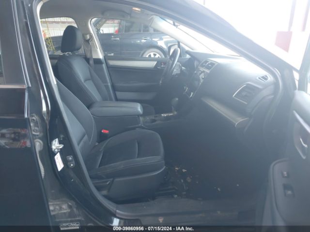 Photo 4 VIN: 4S3BNAC65J3002245 - SUBARU LEGACY 