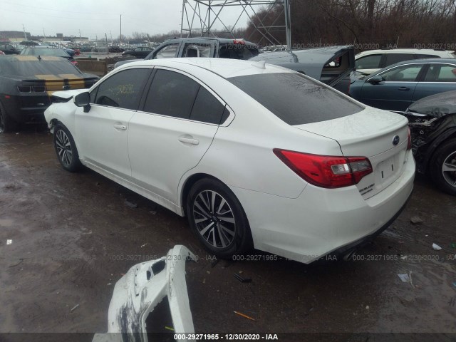 Photo 2 VIN: 4S3BNAC65J3021782 - SUBARU LEGACY 