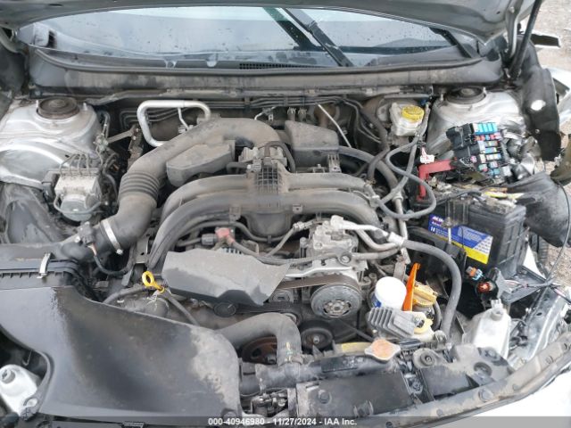 Photo 9 VIN: 4S3BNAC65J3034838 - SUBARU LEGACY 