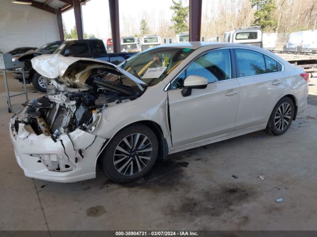 Photo 1 VIN: 4S3BNAC66J3032645 - SUBARU LEGACY 