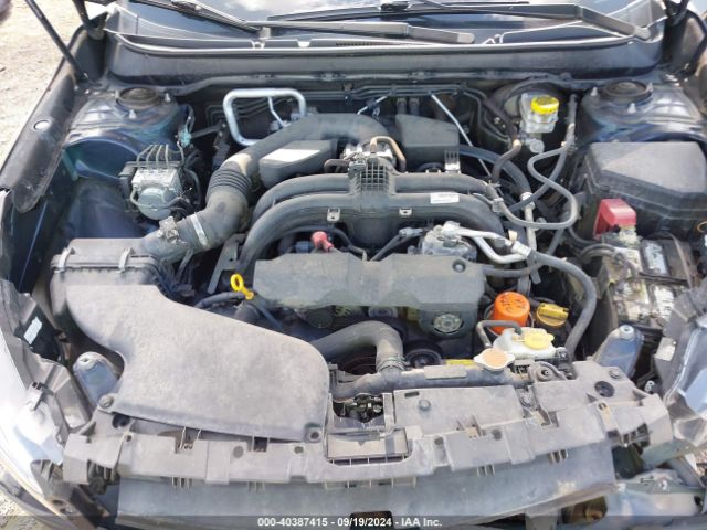 Photo 9 VIN: 4S3BNAC66J3035710 - SUBARU LEGACY 