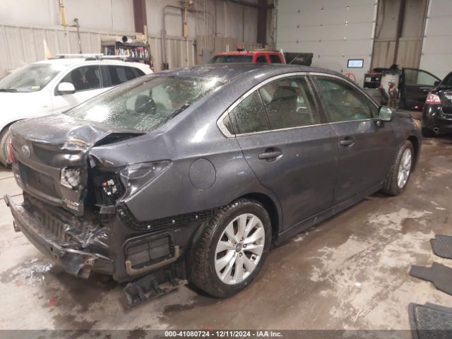 Photo 3 VIN: 4S3BNAC67F3017658 - SUBARU LEGACY 