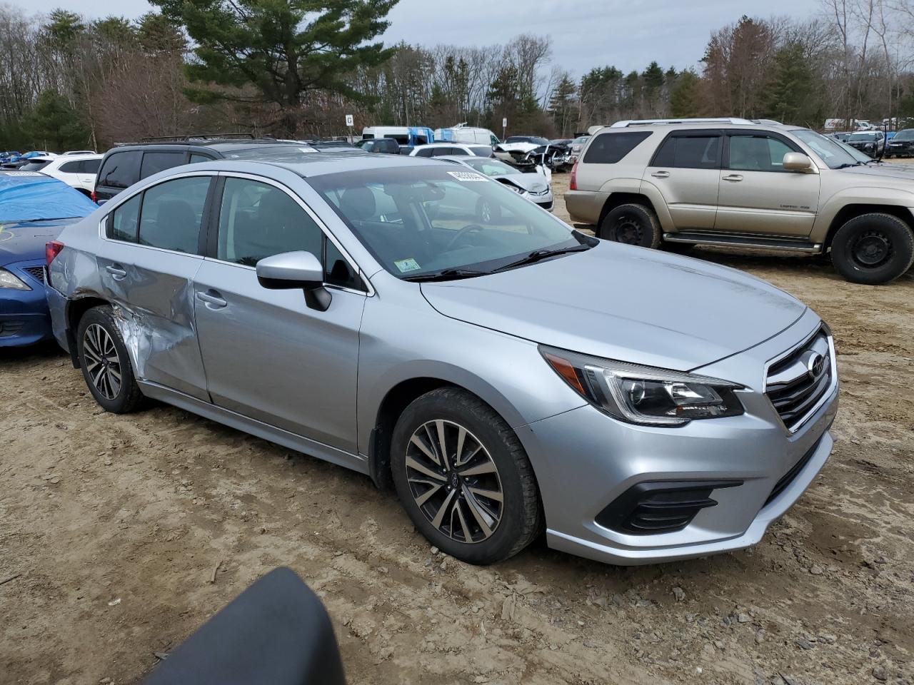 Photo 3 VIN: 4S3BNAC69J3015743 - SUBARU LEGACY 