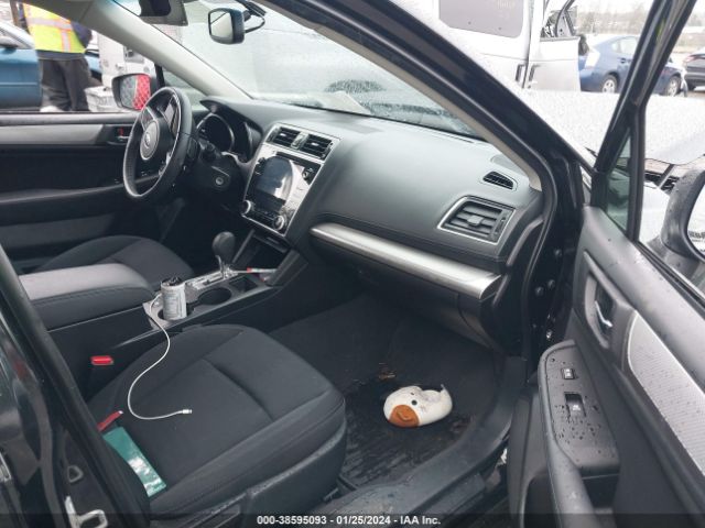 Photo 4 VIN: 4S3BNAD61J3002838 - SUBARU LEGACY 