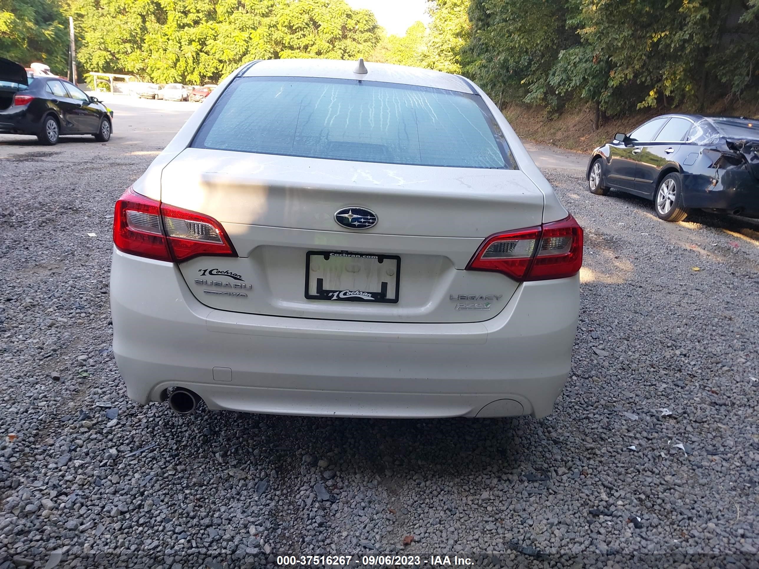 Photo 16 VIN: 4S3BNAD62H3049970 - SUBARU LEGACY 