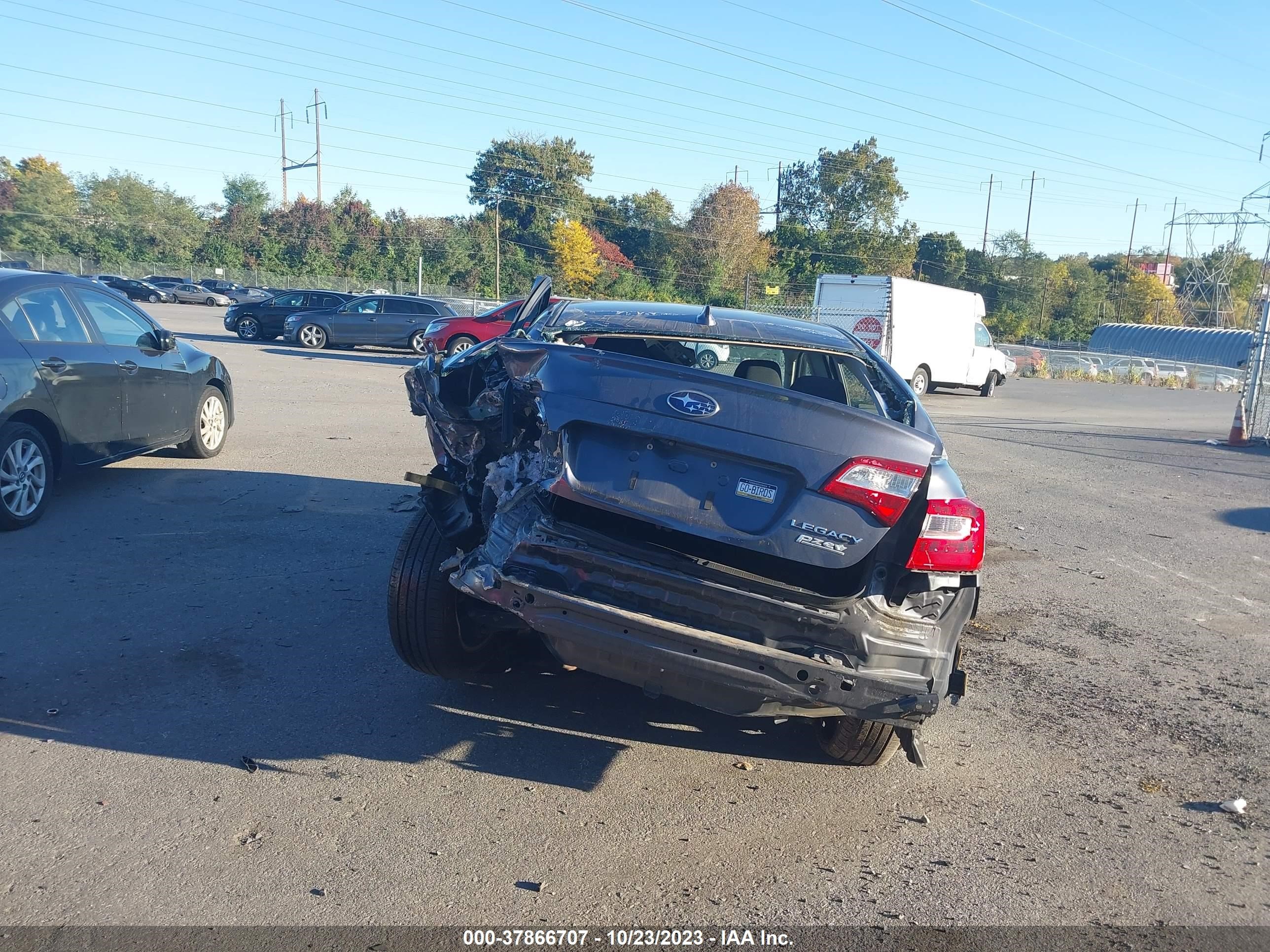 Photo 15 VIN: 4S3BNAD69G3032680 - SUBARU LEGACY 