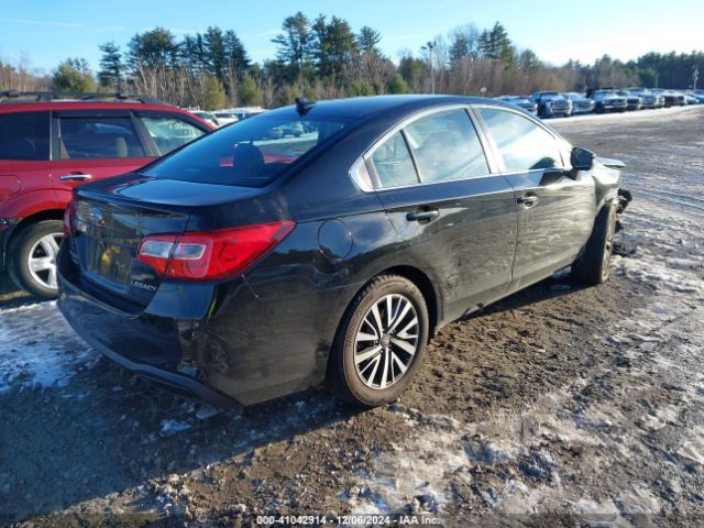 Photo 3 VIN: 4S3BNAF60J3028151 - SUBARU LEGACY 