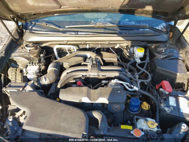 Photo 9 VIN: 4S3BNAF60J3028151 - SUBARU LEGACY 