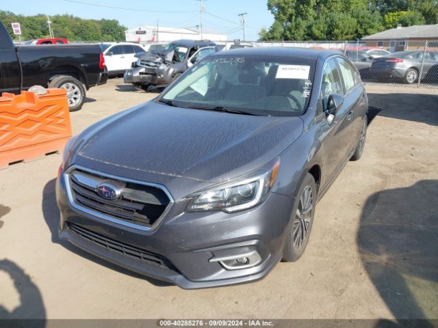 Photo 1 VIN: 4S3BNAF60K3028345 - SUBARU LEGACY 