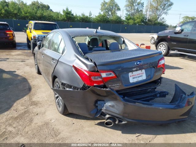 Photo 2 VIN: 4S3BNAF60K3028345 - SUBARU LEGACY 