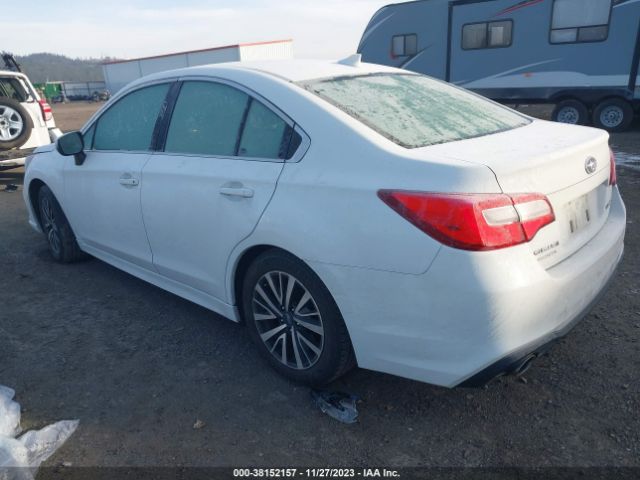 Photo 2 VIN: 4S3BNAF60K3038969 - SUBARU LEGACY 