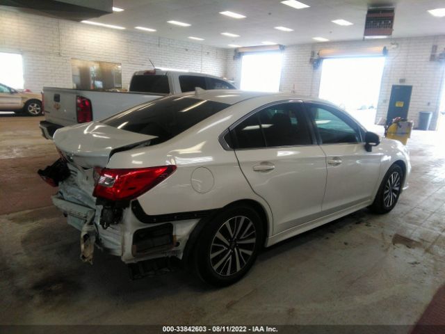 Photo 3 VIN: 4S3BNAF61J3044116 - SUBARU LEGACY 