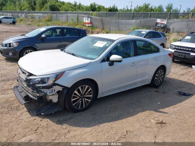 Photo 1 VIN: 4S3BNAF61K3038107 - SUBARU LEGACY 