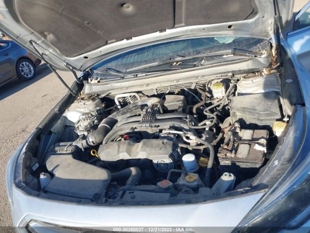 Photo 9 VIN: 4S3BNAF62J3022142 - SUBARU LEGACY 